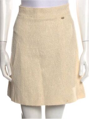CHANEL Cream Textured Mini Skirt